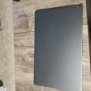 15.6 inch Lenovo Laptop(11th gen I7 processor, 16gb of ddr4 ram, 1tb ssd)